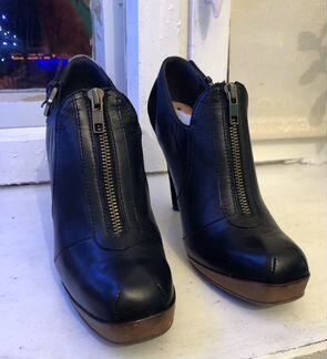 Ботильоны Derek Lam