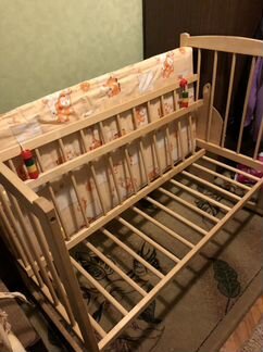 Детская кроватка