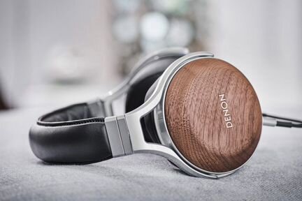 Охватывающие наушники Denon AH-D7200