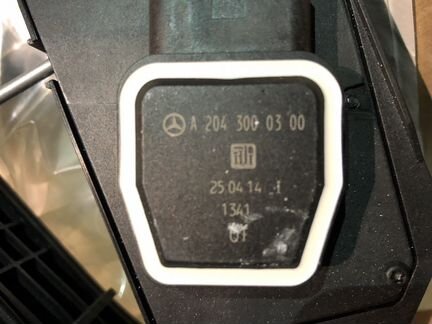 Педаль газа A2043000300 GLK X204