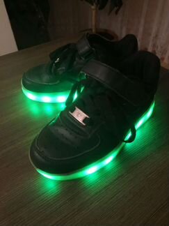 Ботинки на осень (мигающие с разными режимами)