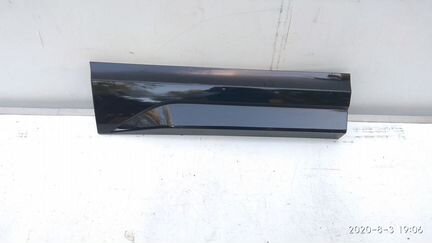 Накладка двери задняя правая Audi Q3