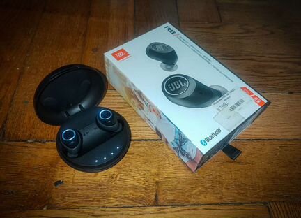 Беспроводные наушники JBL freex