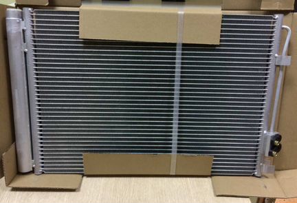 Радиатор кондиционера Kia Rio 3