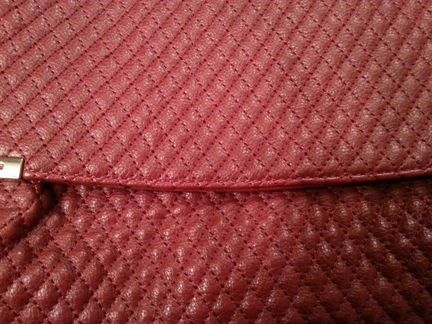 Сумочка винного цвета