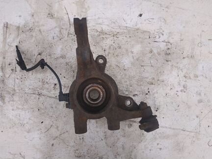 Поворотный кулак правый Kia Ceed 06-10